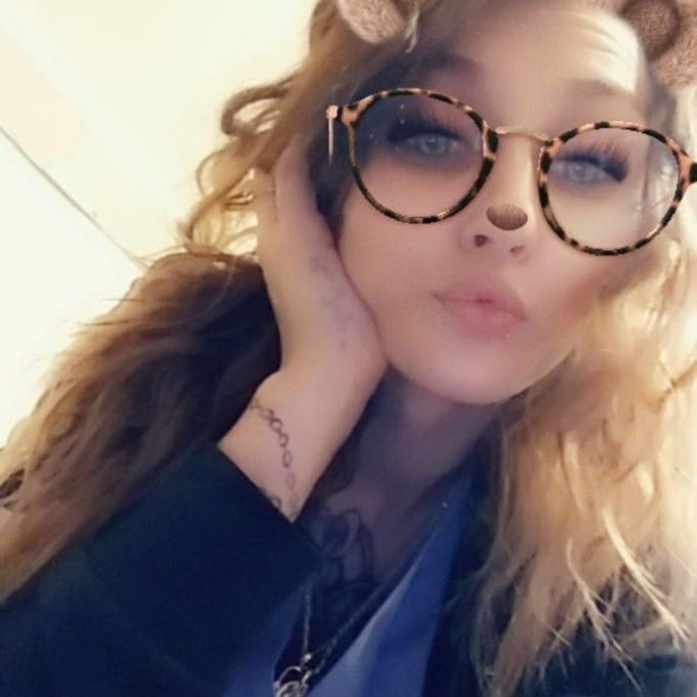 Meet your Posher, Shawna